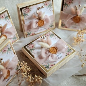 ZAPROSZENIE/ PODZIĘKOWANIE/PROŚBA W DREWNIANYM PUDEŁKU